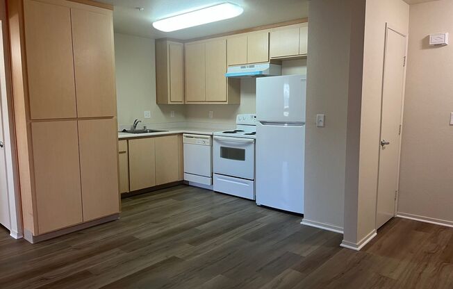 Woodcreek Senior Commons