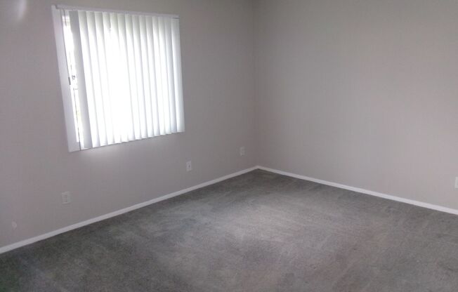 2 beds, 2 baths, 955 sqft, $1,225, Unit 5710A
