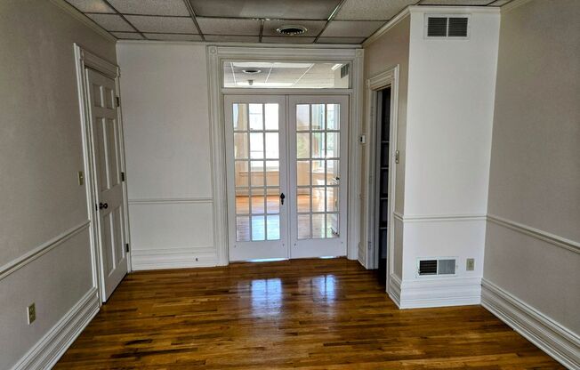 803 Walnut Street