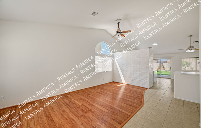 832 SECO VERDE AVE