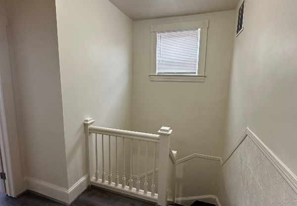 533 OAKLAND AVE
