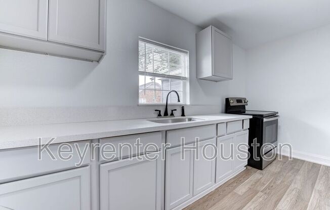 17 NORWOOD ST