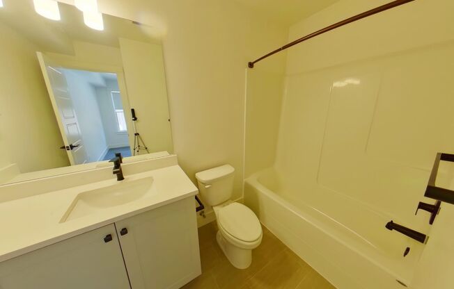 2790 NW Harrison Blvd