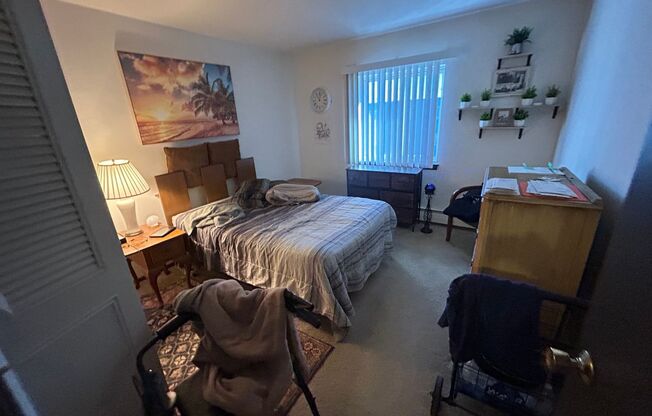 1 bed, 1 bath, $995, Unit 322