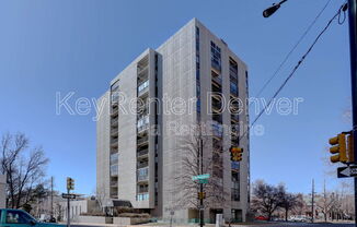 777 N. Washington St, #206