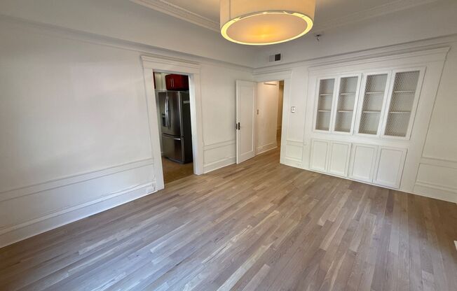 2 beds, 1 bath, $3,750
