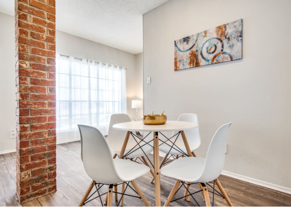Foxborough - Irving, TX Apartments