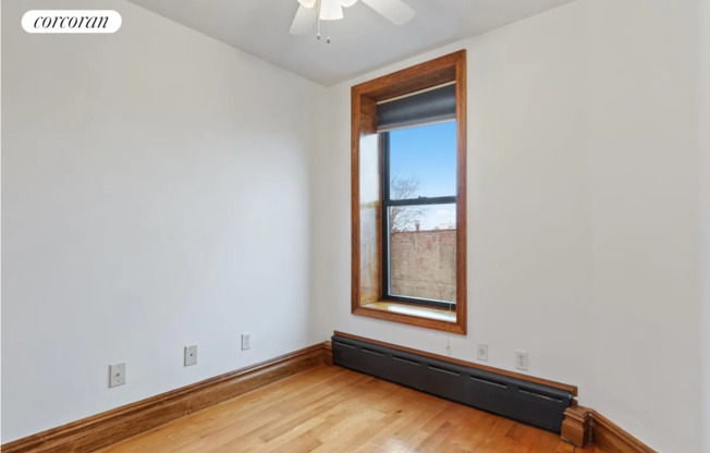 378 6 AVE