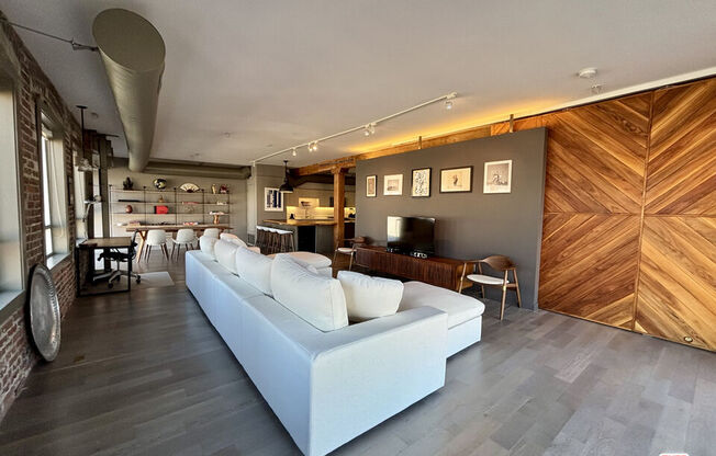 2 beds, 2 baths, 1,710 sqft, $6,750, Unit 401