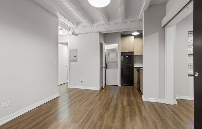 1 bed, 1 bath, 351 sqft, $1,750, Unit 510