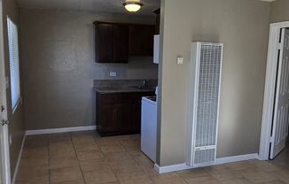 1 bed, 1 bath, $1,795, Unit 317