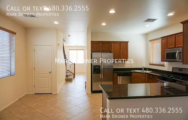 2075 S PONDEROSA DR