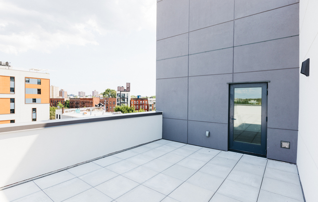 1 bed, 1 bath, $3,095, Unit 207