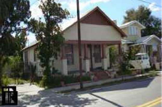 2332 W MAIN ST