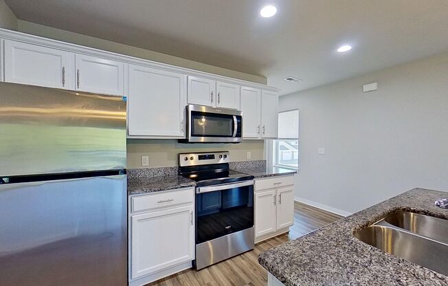 3 beds, 2 baths, $2,085, Unit 58