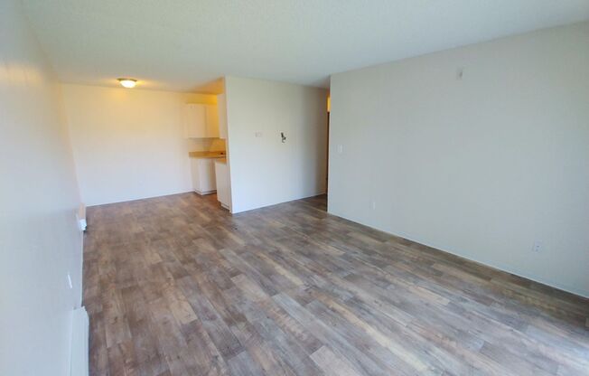 1 bed, 1 bath, 570 sqft, $1,275, Unit C-108