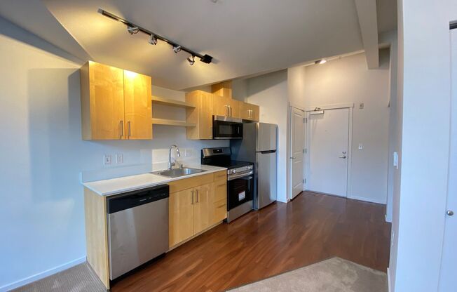 Studio, 1 bath, 175 sqft, $1,895, Unit 2506-A