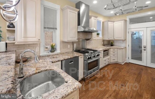 47 NEW YORK AVE NW