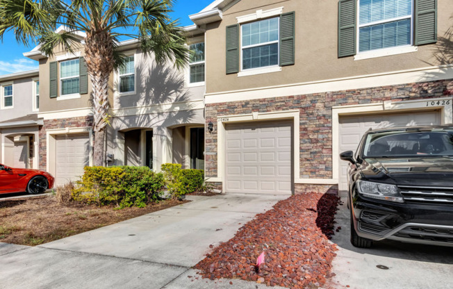 10424 RED CARPET CT