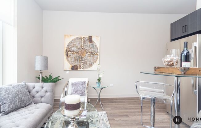 1 bed, 1 bath, 619 sqft, $1,999, Unit 413