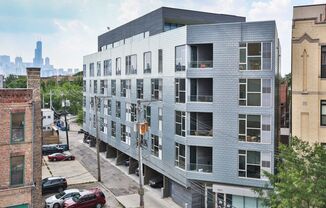 1 bed, 1 bath, 700 sqft, $2,195, Unit 303
