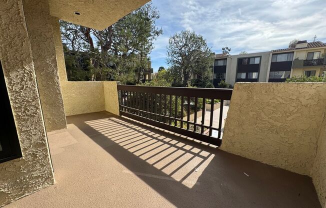 2 beds, 2 baths, $3,300, Unit # 220