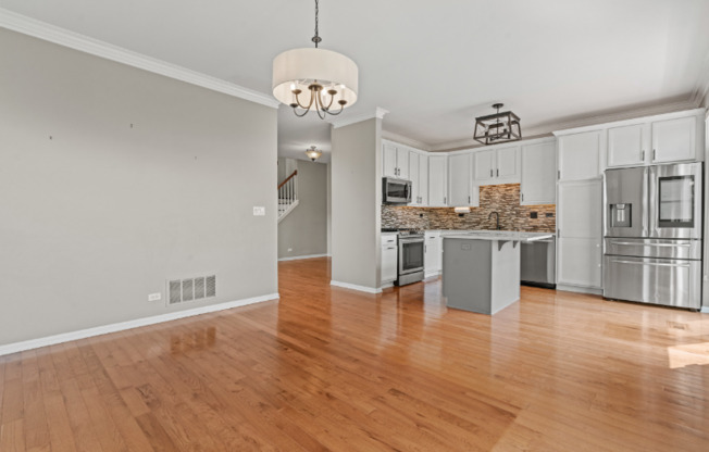 259 GRAND RDG RD