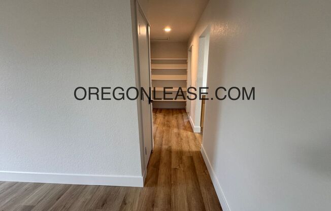 2 beds, 1 bath, 1,053 sqft, $1,795, Unit 2250 Edison