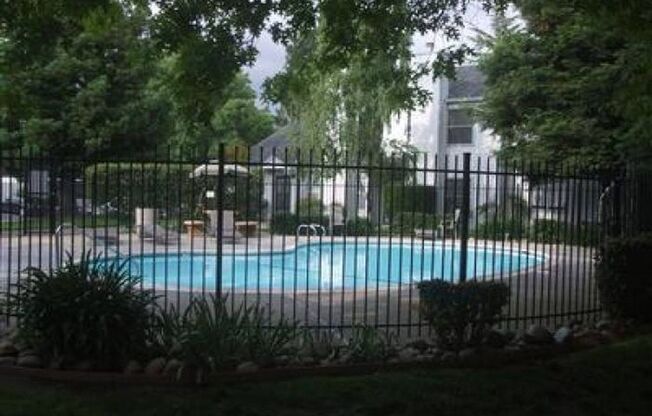 FREE DECEMBER RENT! Rosemont Condo - Spacious & Updated 2-Bed, 1-Bath Condo with In-Unit Laundry!