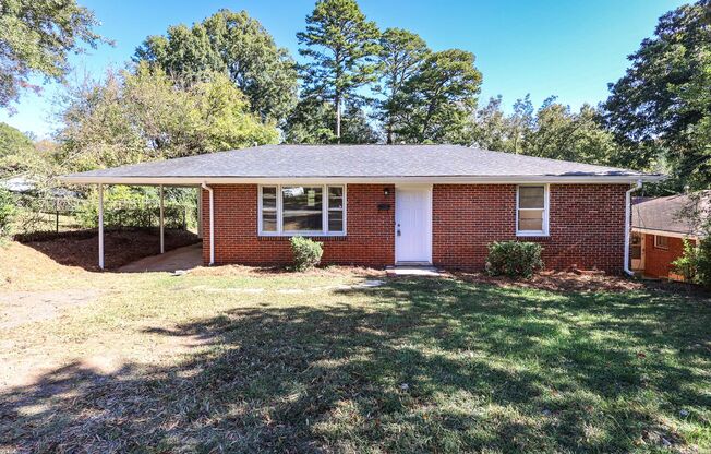 Newly renovated Ranch style 3 bedroom 1 bath home . Located near N. Graham St
