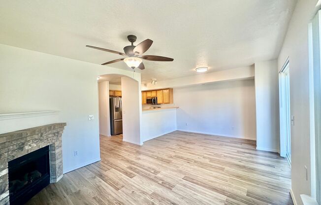 1429,39,51,59 Hyacinth Ln