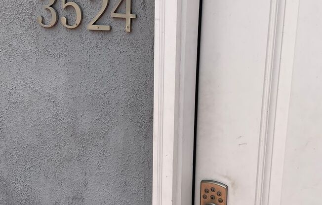 Central Tucson, close to University of Arizona and more!!!