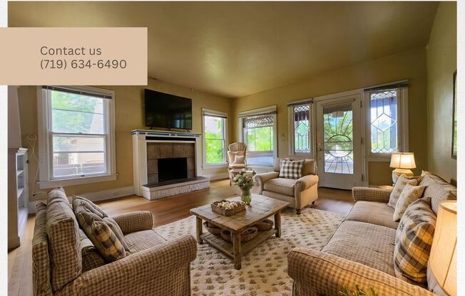 Victorian Home Downtown – Available NOW, 6 Month Leases Available! MOVE-IN SPECIAL