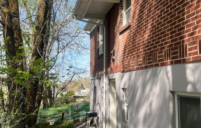 2975 Madison Ave Apartments