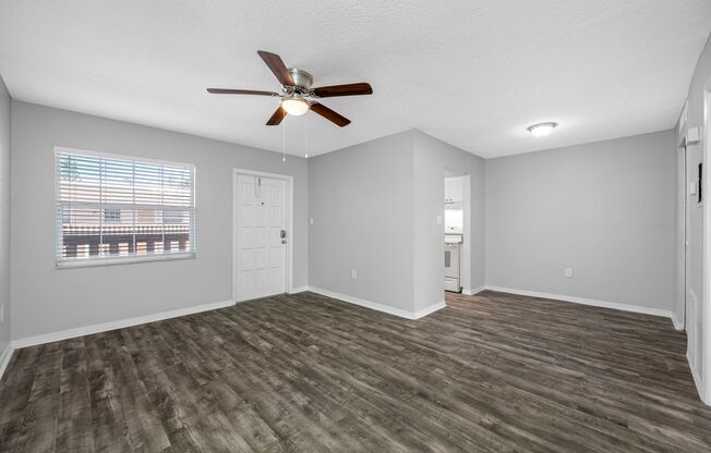 1 bed, 1 bath, 600 sqft, $1,195, Unit 207