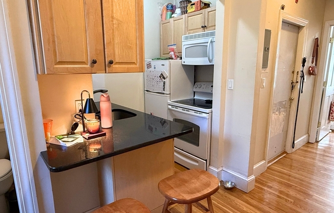 97 W CEDAR ST