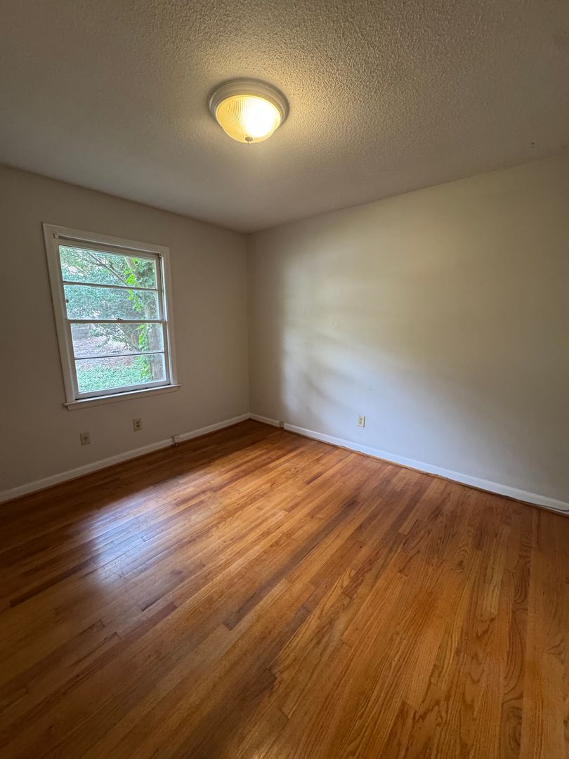 2 Bedroom 1 Bath apartment in beautiful, tree-lined neighborhood off of Western Blvd. in Raleigh.