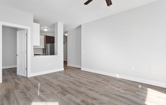1 bed, 1 bath, 580 sqft, $1,775, Unit 320