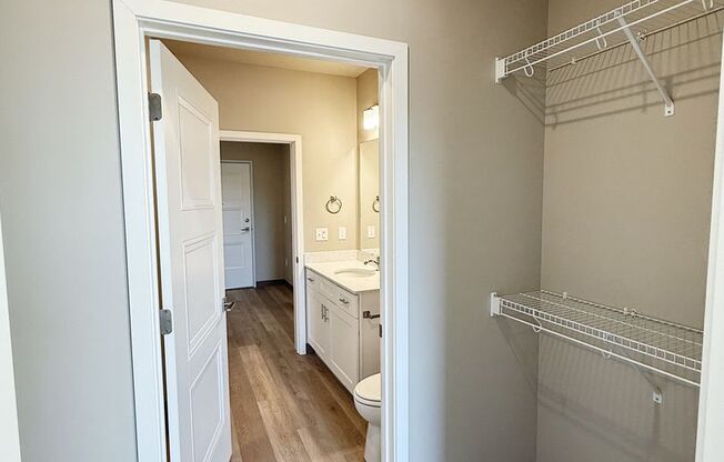 2 beds, 2 baths, 1,214 sqft, $1,810, Unit 202