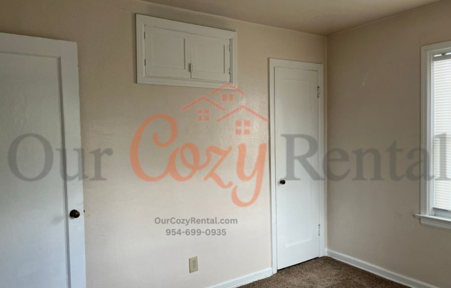 2 beds, 1 bath, 808 sqft, $1,095, Unit 01