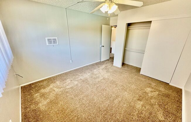 1 bed, 1 bath, 700 sqft, $2,000, Unit 448