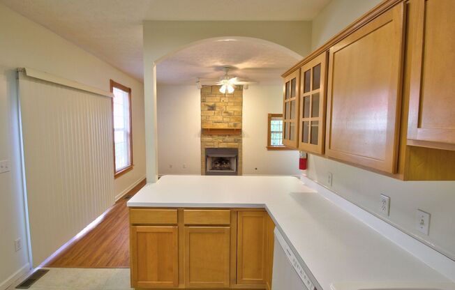 3 beds, 2 baths, 1,700 sqft, $1,999, Unit GP - 2717