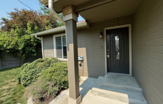 3 beds, 2 baths, $1,750, Unit 1902 Wellington Dr-1902 B