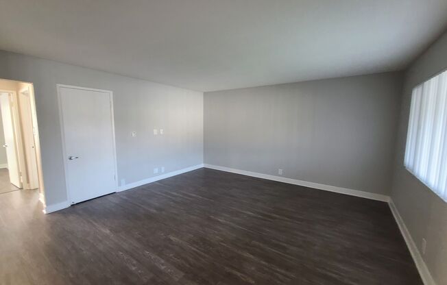 2 beds, 1 bath, 950 sqft, $2,795, Unit 1720-10
