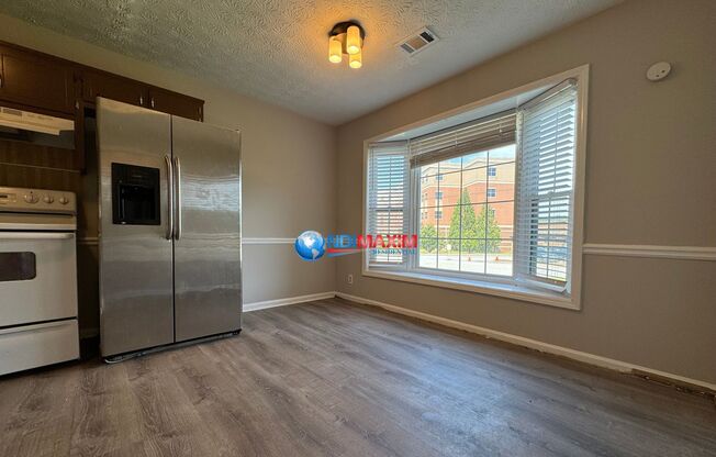 Nice townhouse on the SAME street as GSMST and Maxwell High School
