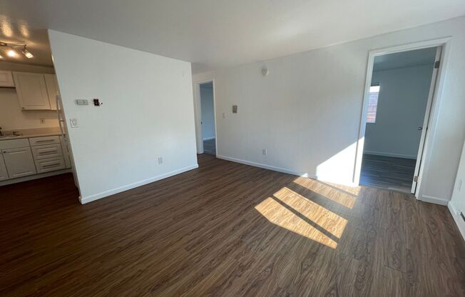 2 beds, 1 bath, 650 sqft, $1,795, Unit 14