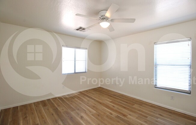 3 beds, 2.5 baths, 1,684 sqft, $2,100