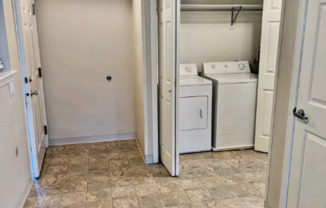 1 bed, 1 bath, 566 sqft, $1,377, Unit 137-101