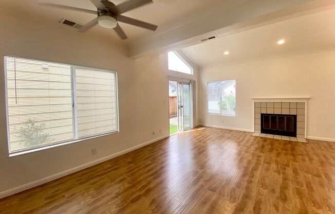 Modern 3BR Home in Nantucket Cove with Dual Suites & Prime Commuter Access