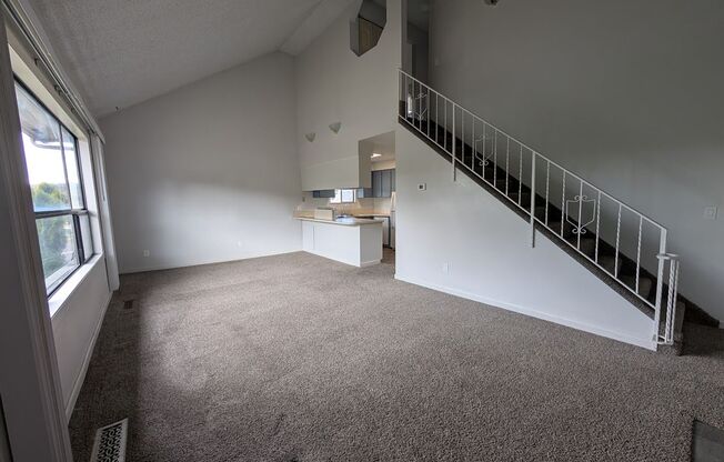 Lovely 2 Bedroom Elks Condo